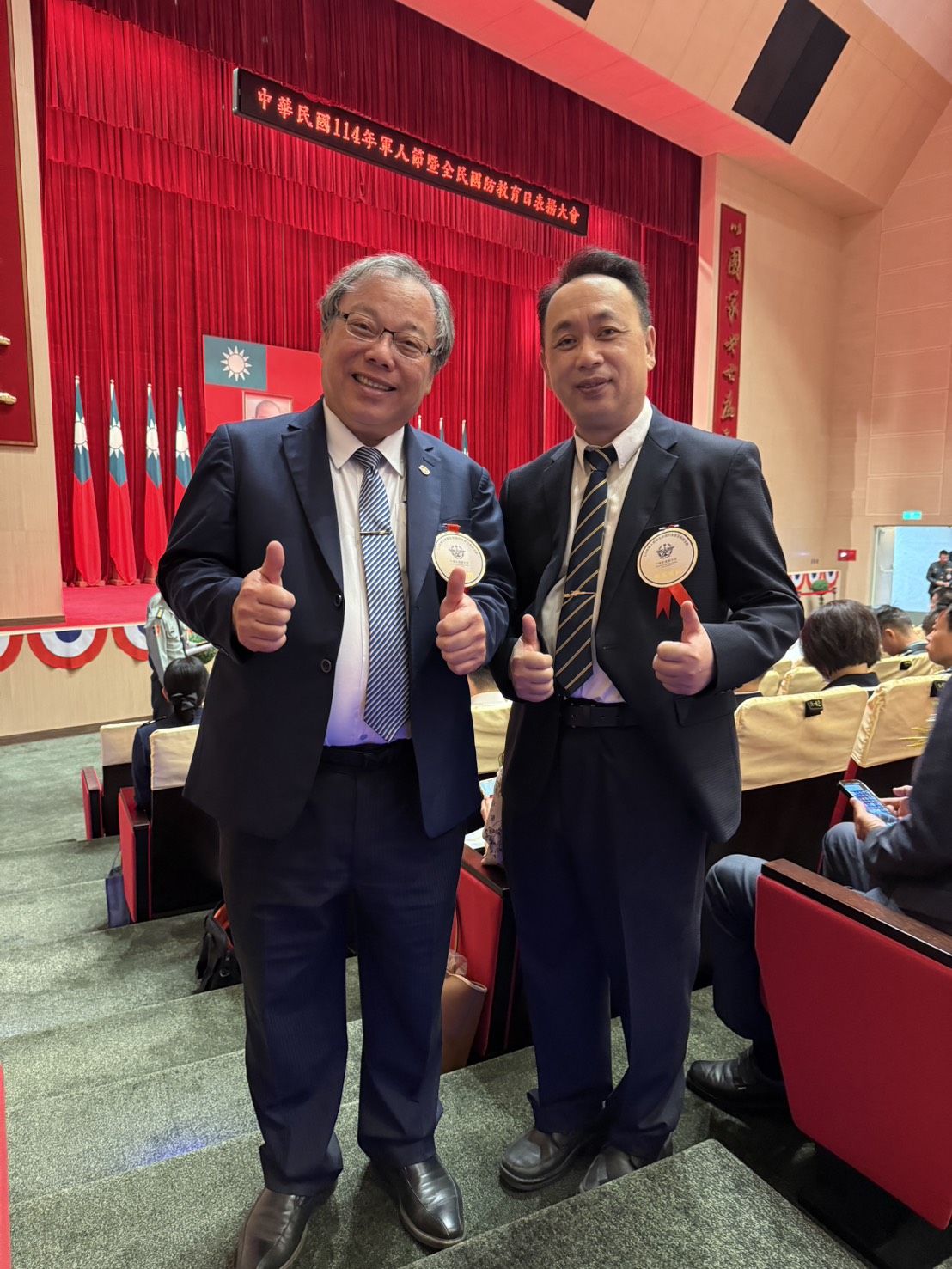 114年敬軍模範參加國防部表揚大會活動-劉宏洲常務理事擔任本會敬軍模範