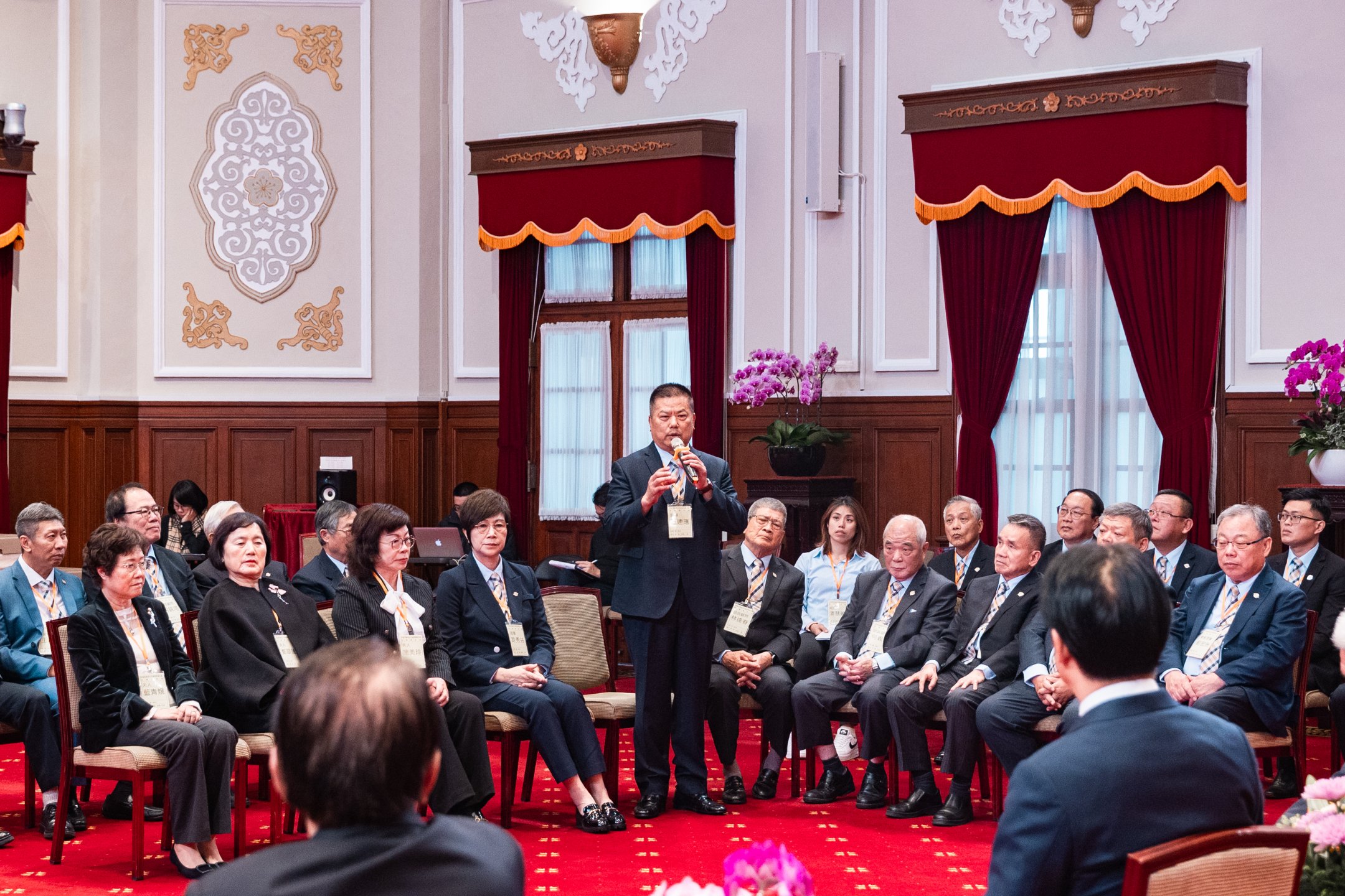 1140105 廖年亨理事長率領本會理監事入府晉見總統